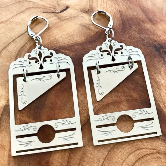 🆕 Guillotine Laser Cut Earrings Stainless Steel - Picture 4 of 5